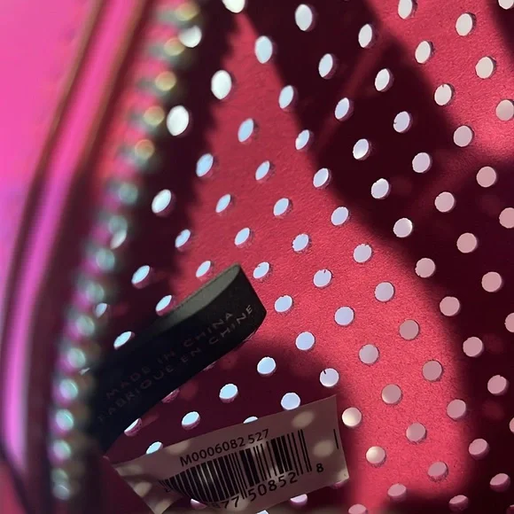 Marc by Marc Jacobs - women’s‎ Sally Perf leather Crossbody bag in Fuchsia - Picture 10 of 12